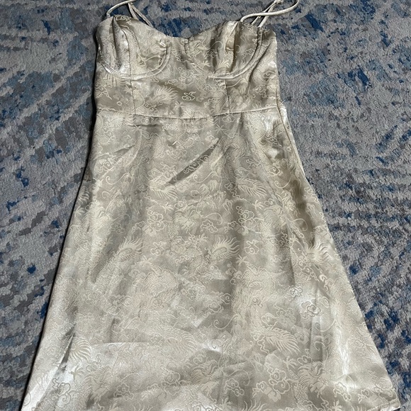 Princess Polly champagne pop mini dress size 0 - Picture 3 of 5